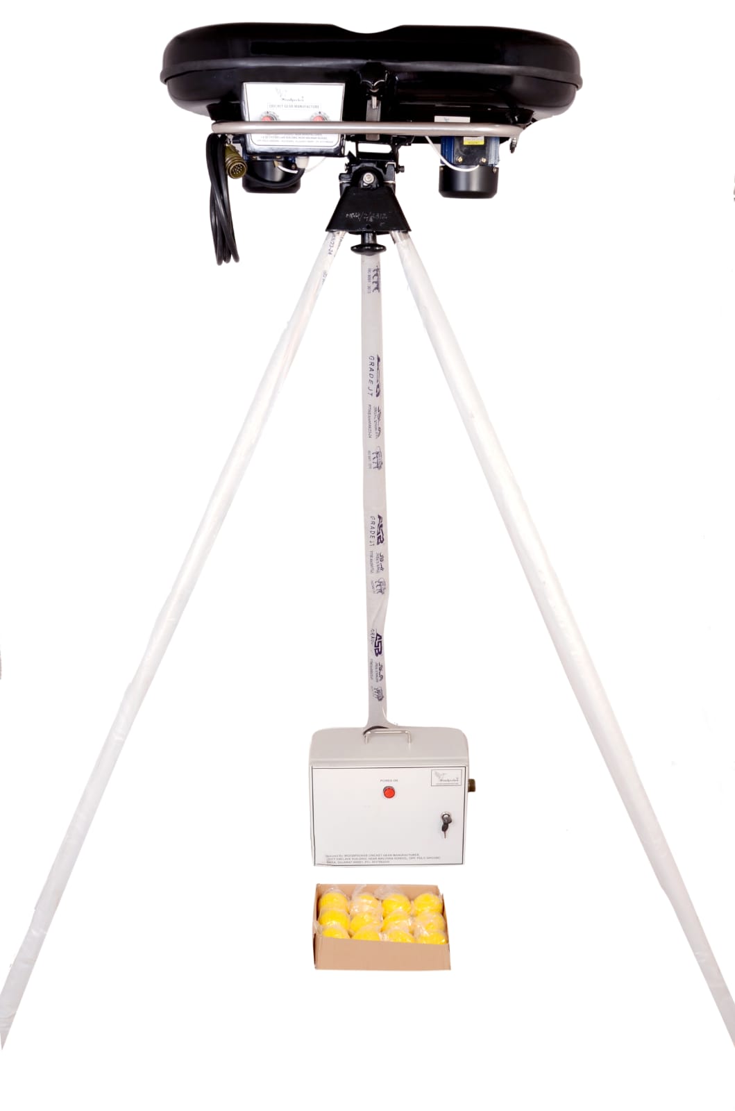 Cricket Two Wheeler Bowling Machine